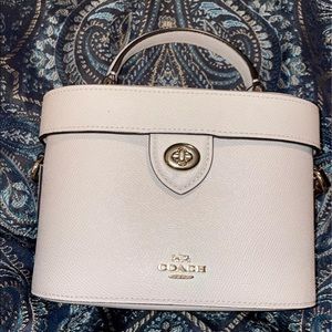 Coach bucket crossbody